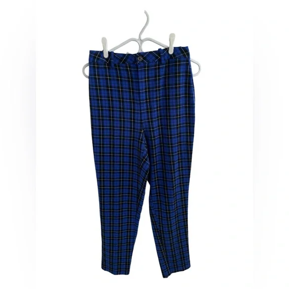 Simons - Picture 1 of 2